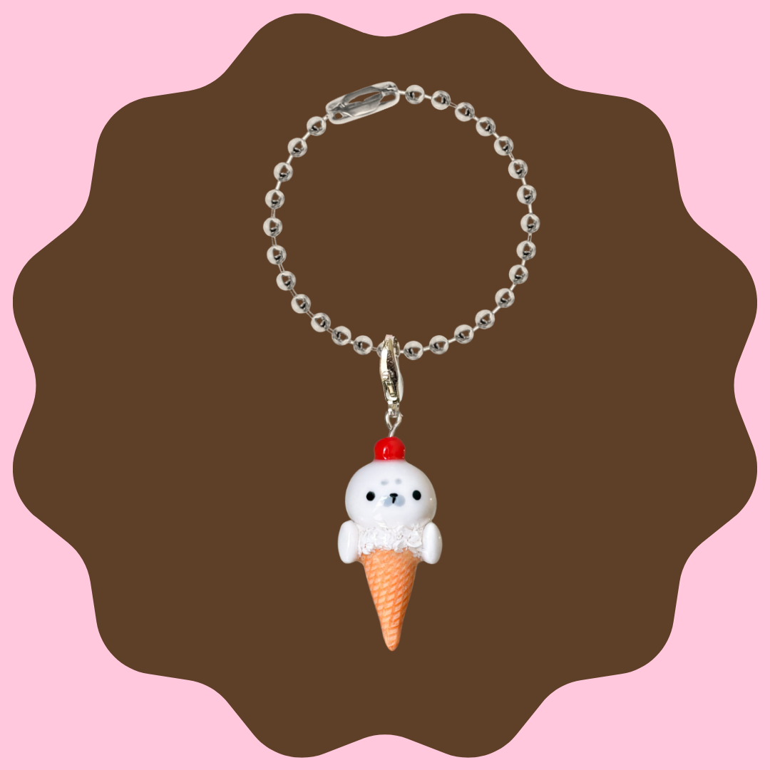 Vanilla Seal Charm