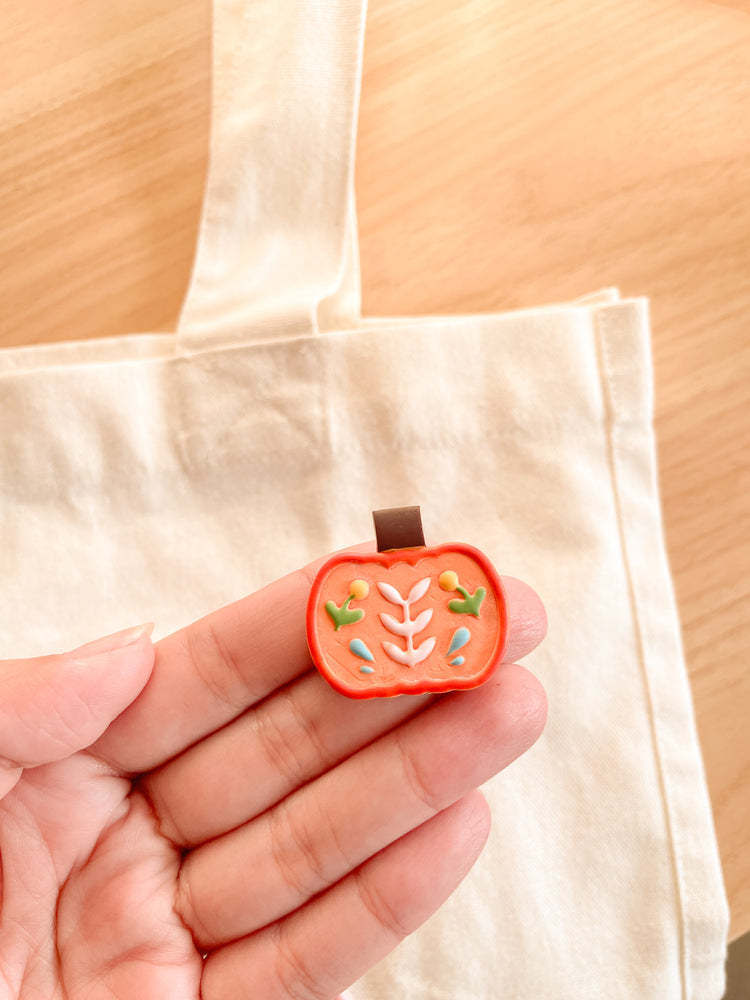 Folk Pumpkin Clay Pin